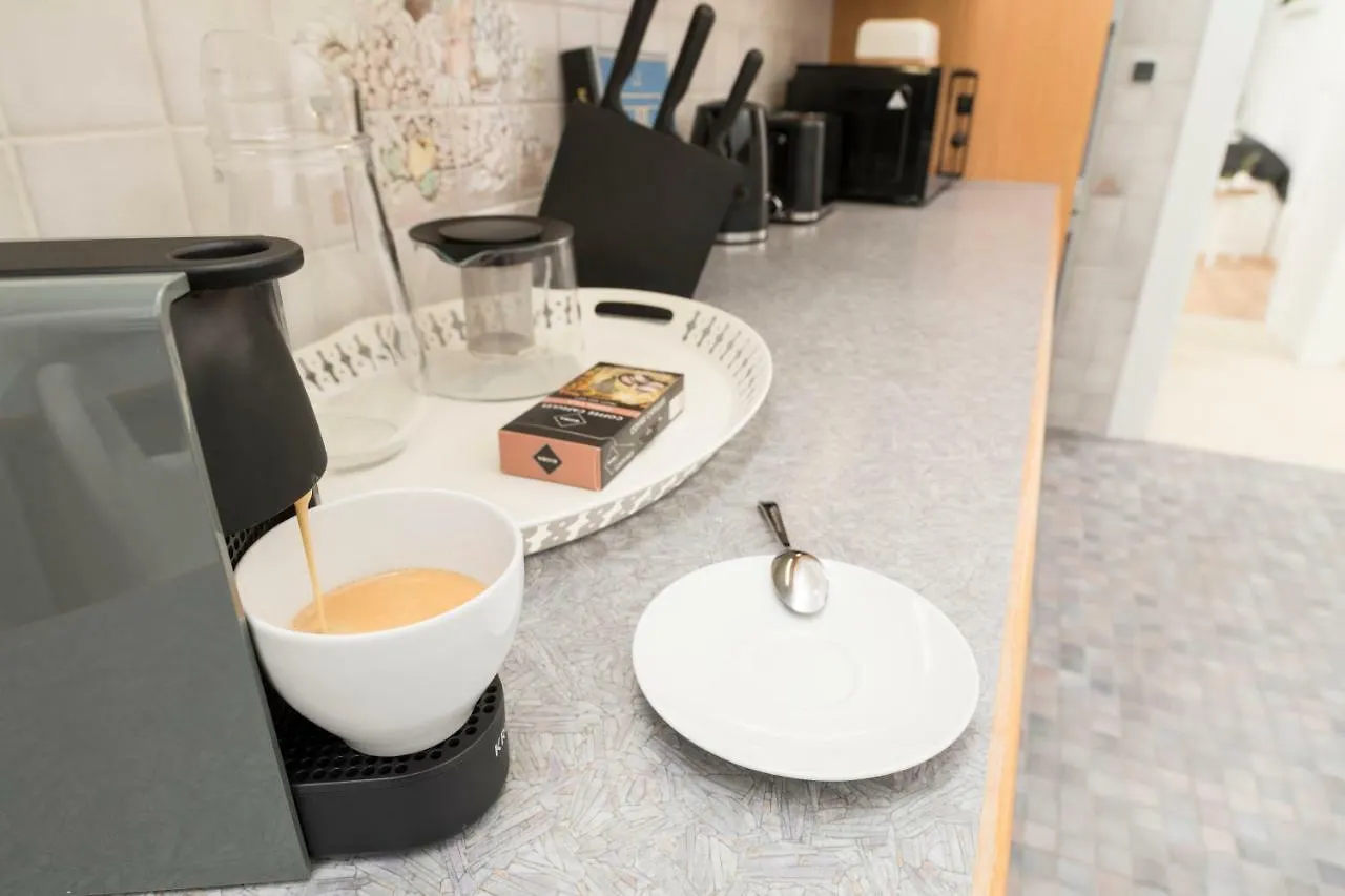 Spittelau Chillout Lounge Spacious Bright Contactless Selfcheckin فيينا
