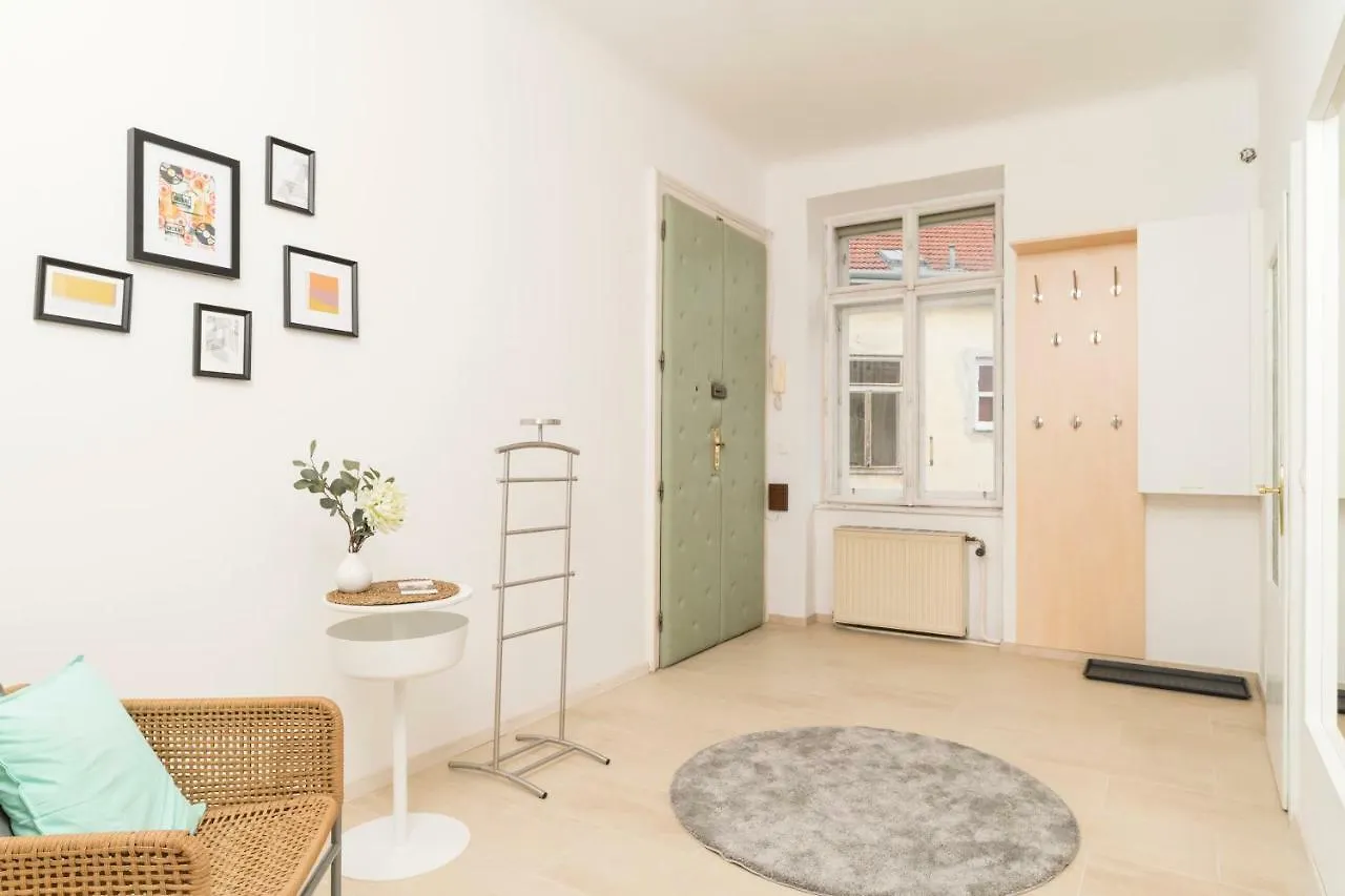 Ferienwohnung Spittelau Chillout Lounge by ichbucheAT Wien Apartment