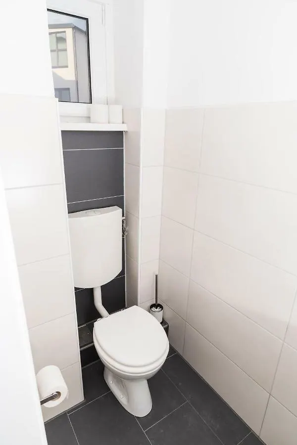 Apartamento Spittelau Spacious Bright Contactless Selfcheckin Central Metro Train Station Viena